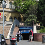 1280px-Rome_metro_Colosseo Metro in Rome